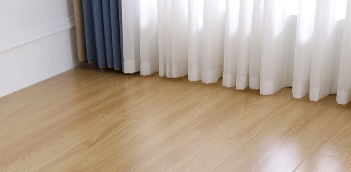 high-gloss-luxury-vinyl-flooring