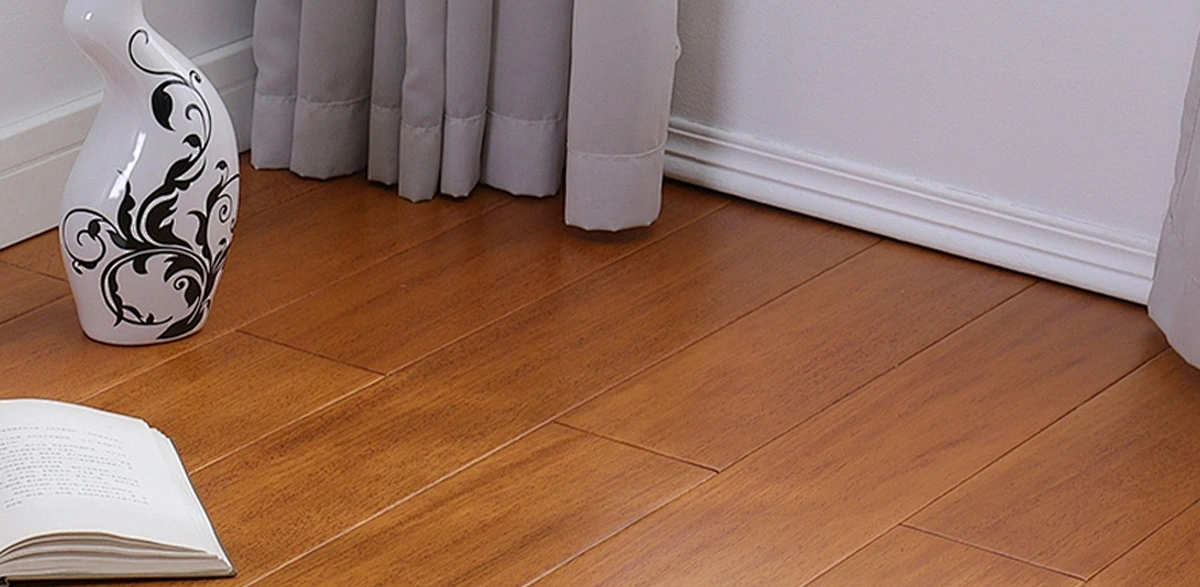 high-gloss-lvt-flooring