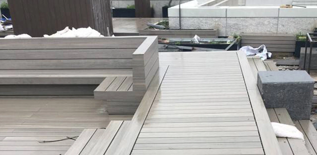 installing-vinyl-flooring-up-the-wall